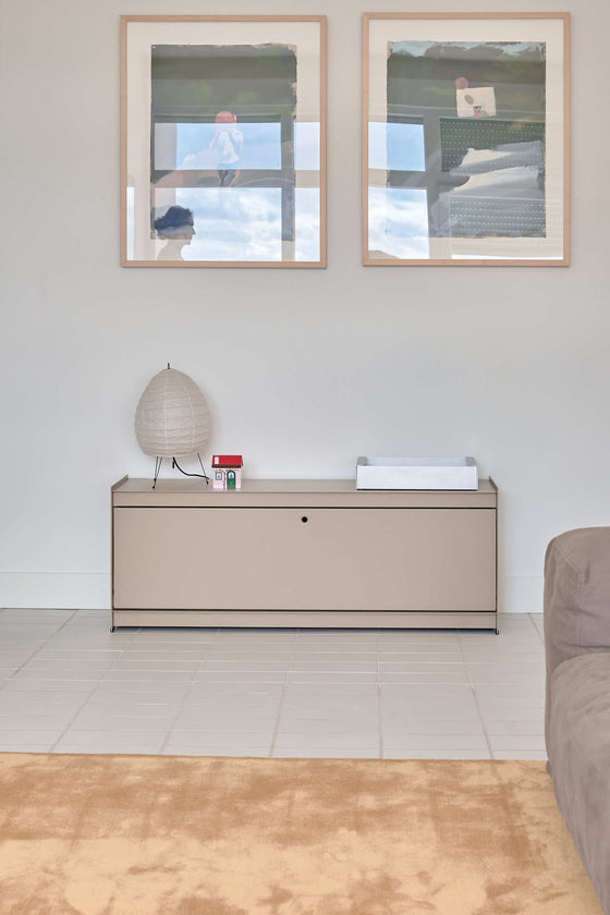 Plié Low Board 1 Tall Drawer